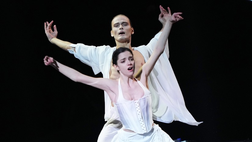 «Мечтала, конечно, как и все девочки»: Медведева приняла предложение руки и сердца от Гайнутдинова