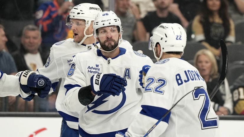 На первых ролях: Кучеров затмил Барбашёва в матче НХЛ, а Малкин и Овечкин вспомнили молодость